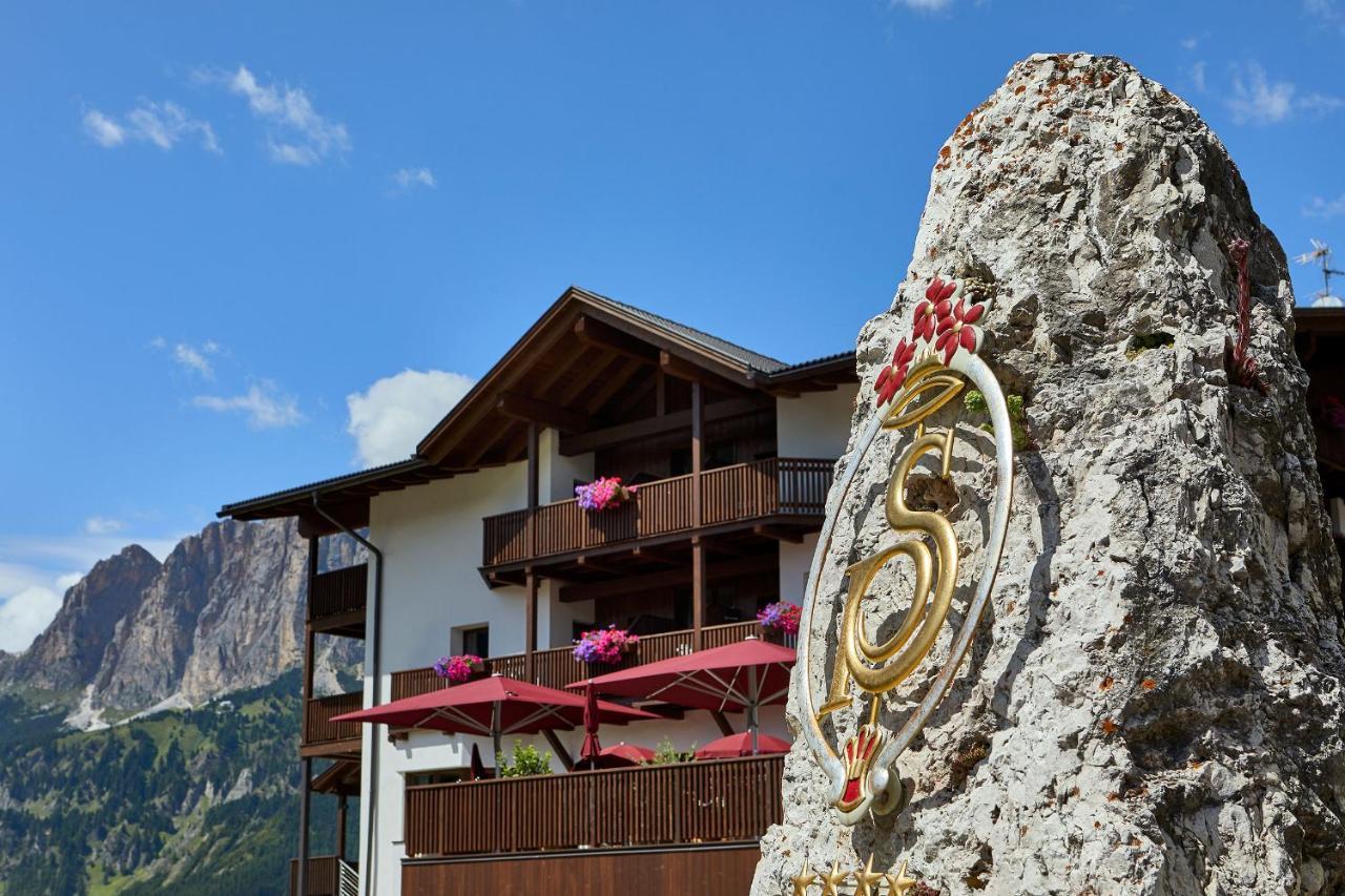 Sporthotel Panorama Corvara In Badia Exterior foto