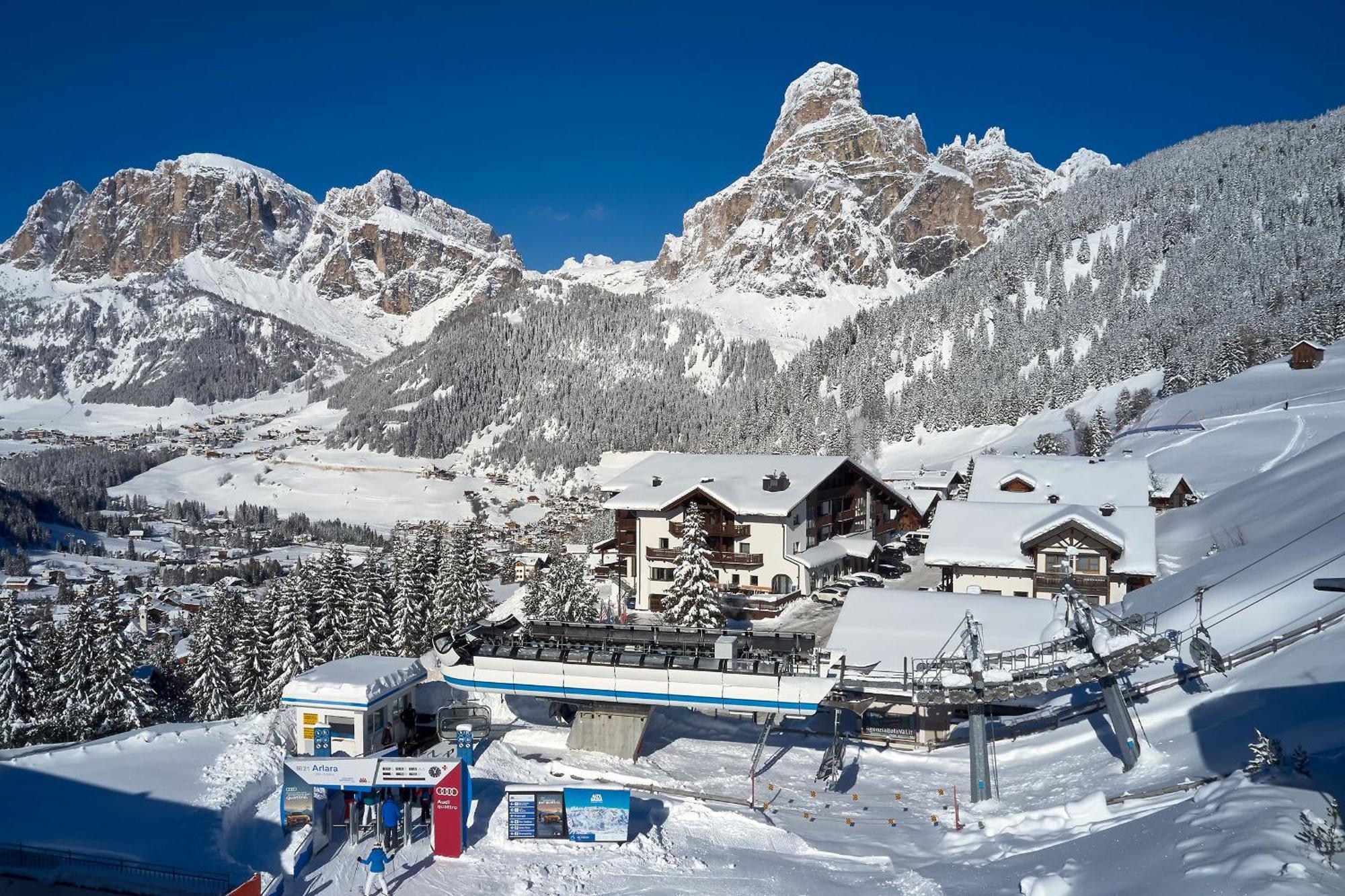 Sporthotel Panorama Corvara In Badia Exterior foto